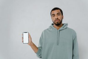 Aksesori Telefon Tidak Lengkap? Ini Cara Elak Kena Tipu Penjual