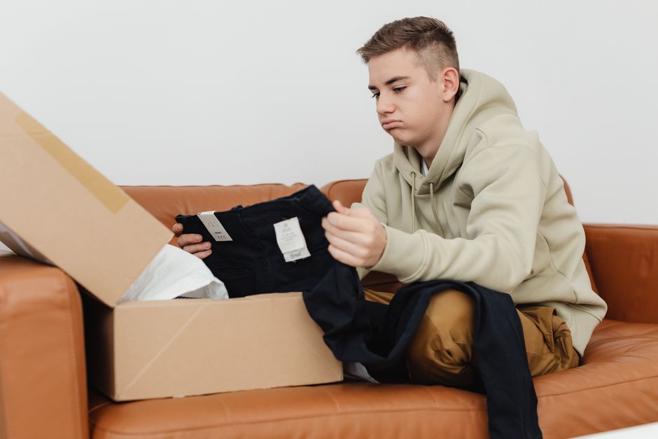 Barang Online Berbeza Dari Gambar? Ini Cara Elak Kesian Kena Tipu