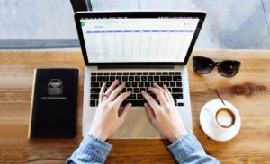 Elak Silap Beli Laptop Second Hand: Semak Ini Sebelum Buat Keputusan