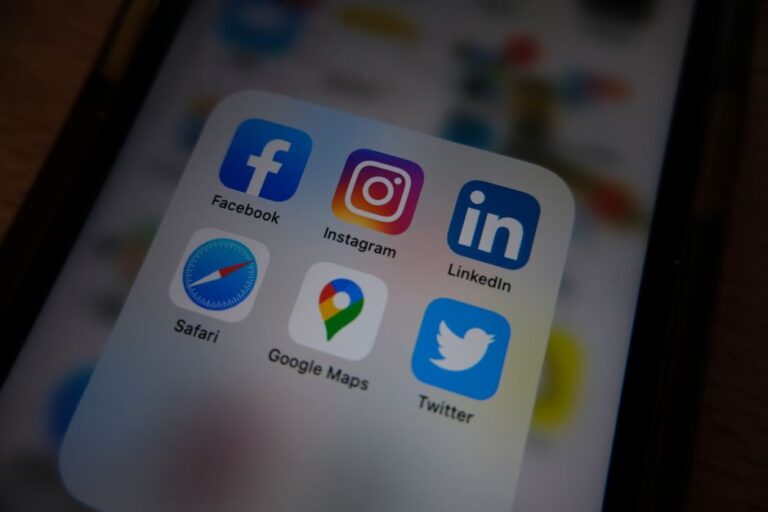 Facebook Marketplace: Tips Beli Barang Online Dengan Selamat