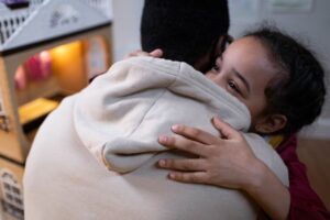 Keselamatan Keluarga Di Rumah Dan Luar: Panduan Lengkap Untuk Ibu Bapa
