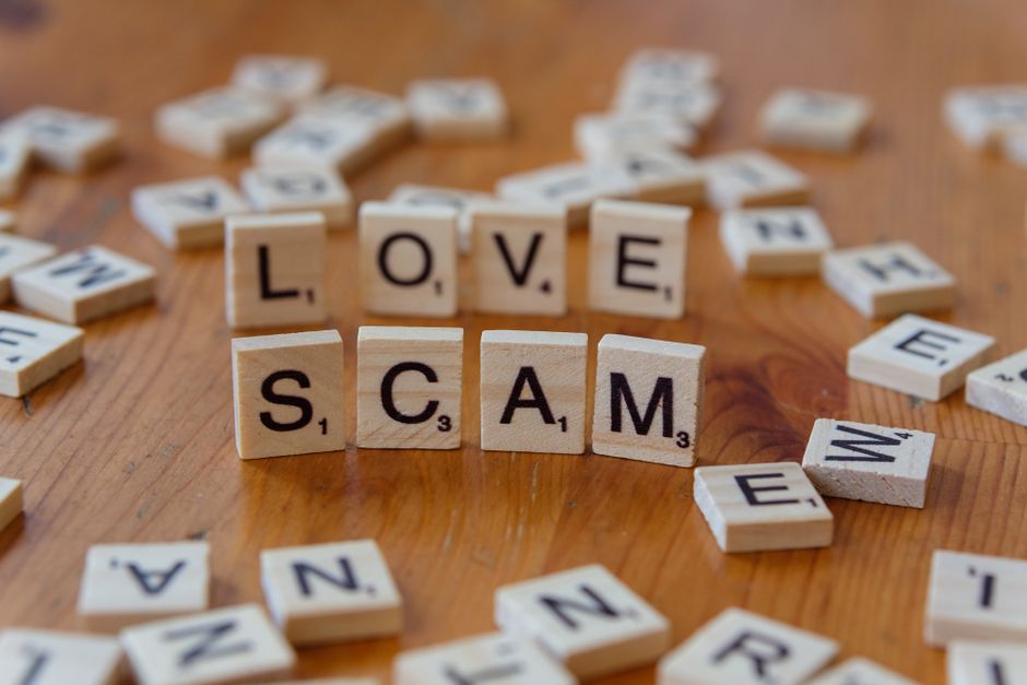 Parcel Tak Sampai Tapi Ada Link Bayaran? Semak Dulu Tanda Scam Ini