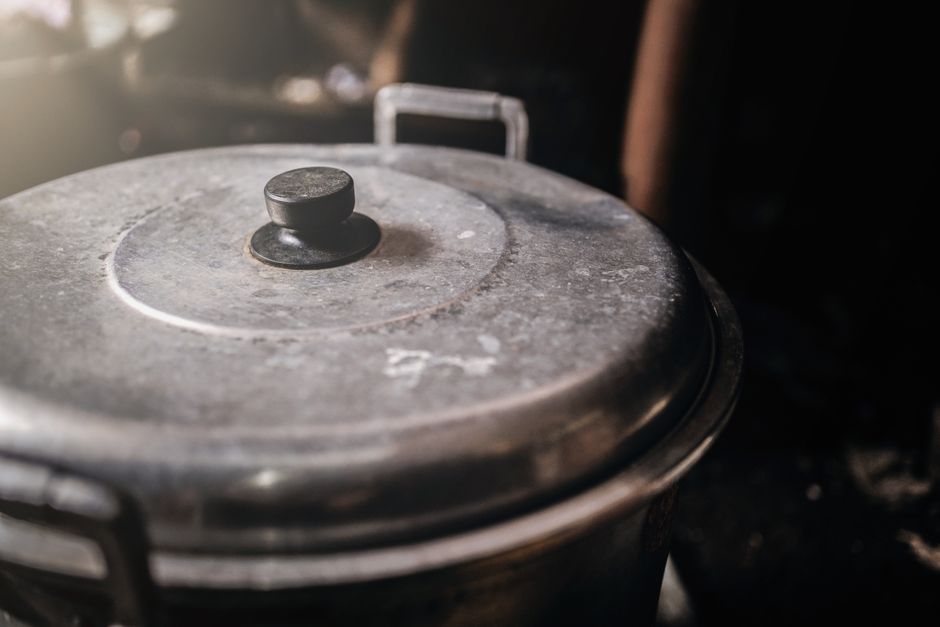 cooking pot lids kitchen storage - Pening Pilih Barang Rumah? Panduan Elak Terbeli Yang Tak Berguna