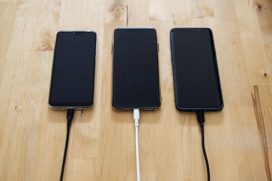 smartphone charging cable - Screen Protector Privacy Berbaloi? Semak Kesan pada Kecerahan Skrin