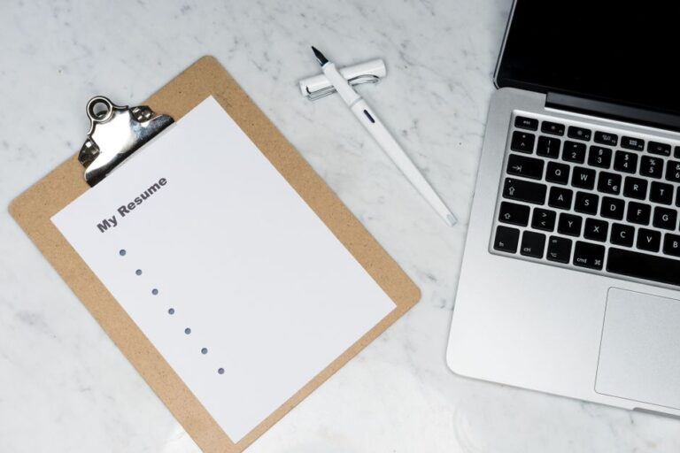 Tips Membina Resume Impian Anda Sebagai Pencari Kerja