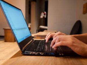 Cara Backup Folder Komputer Anda dengan Selamat dan Berkesan