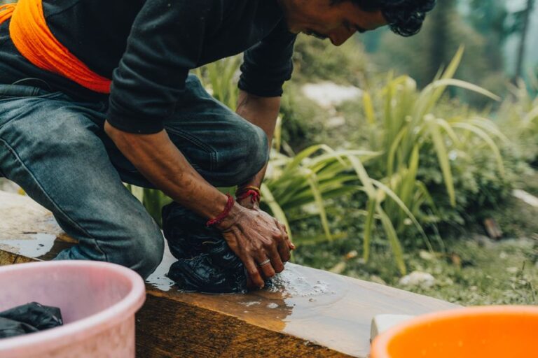 Cara Basuh Seluar Jeans agar Tahan Lama dan Tidak Cepat Rosak