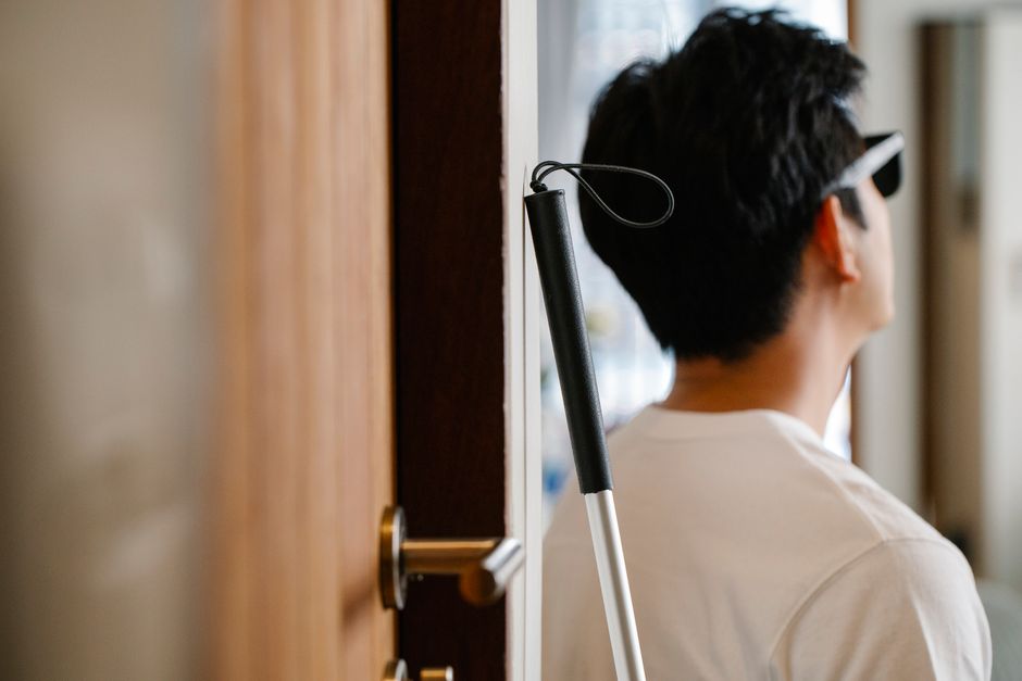 Cara Betulkan Pemegang Pintu Longgar di Rumah Anda