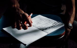 Cara Membahagikan Masa dalam Jadual Sekolah Anak dengan Berkesan