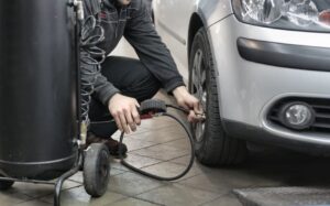Cara Mudah Periksa Tayar Kereta Anda: Checklist Keselamatan Pemanduan