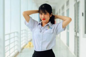 Checklist Penjagaan Baju Sekolah: Cara Mudah Pastikan Pakaian Tahan Lama