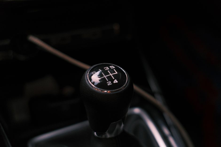 Jenis Minyak Gear Kereta: Manual vs Automatik dan Cara Pilih yang Sesuai