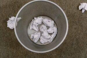 Kelebihan dan Fungsi Tong Sampah Sensor untuk Kediaman