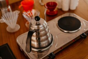 Kettle Elektrik: Panduan Memilih, Fungsi dan Penjagaan Terbaik