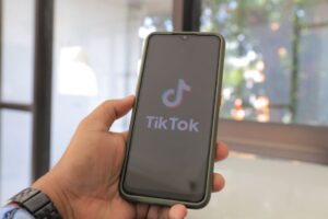 Komen Video TikTok Tidak Muncul: Punca dan Cara Atasi