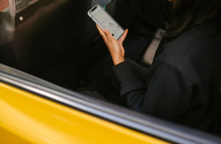 Pemandu Grab Tersalah Lokasi: Punca dan Cara Atasi
