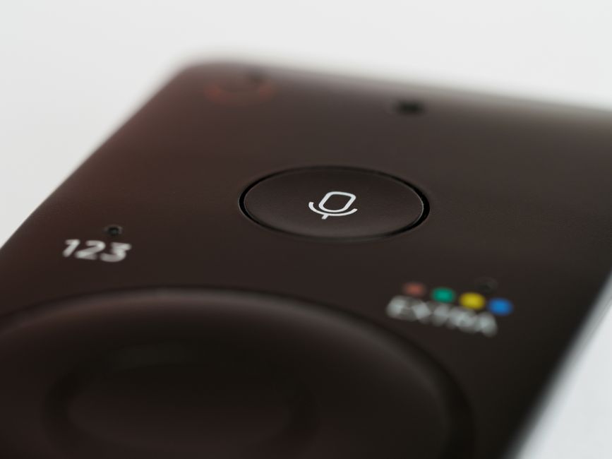 Remote Universal TV: Cara Pilih dan Bandingkan yang Berbaloi