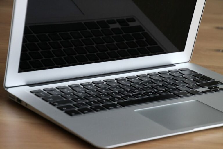 Tanda Bateri Laptop Rosak dan Cara Semak Status Kesihatan Peranti