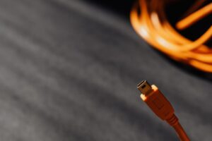 Tanda Rosak Kabel Pengecas Telefon dan Cara Memeriksanya