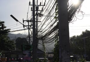 Tips Jitu Kurangkan Bil Elektrik Rumah Anda