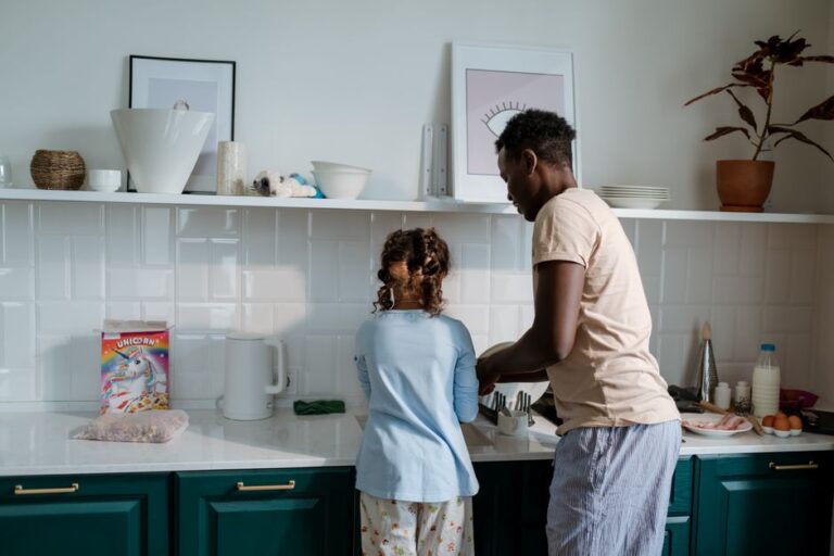 Tips Rutin Persediaan Pagi Keluarga untuk Ibu Bapa Sibuk