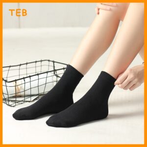 Stokin Sekolah Hitam Plain Quarter Length