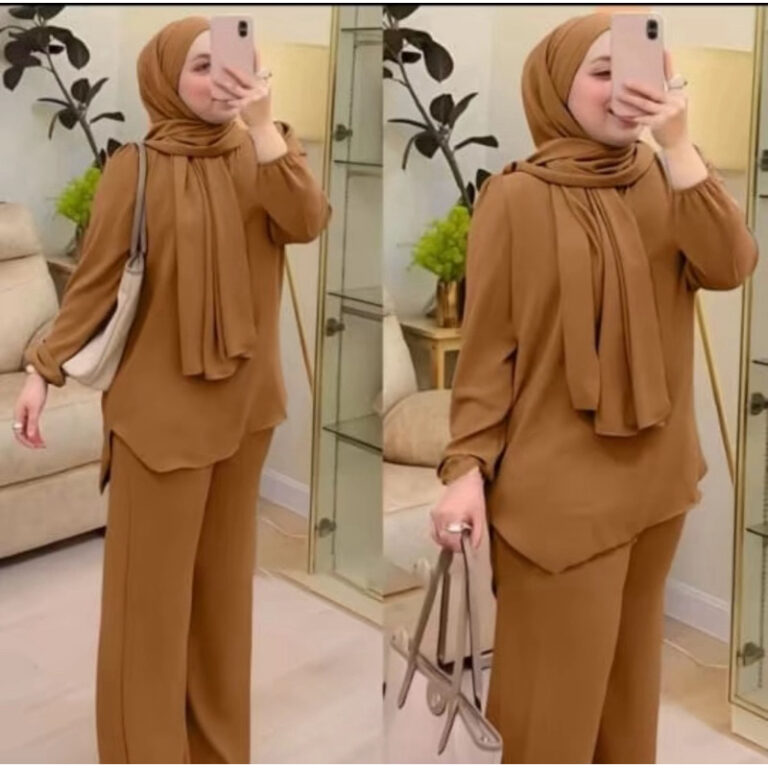 Baju muslimah dan seluar set zahra ironless CEY untuk Gaya Harian