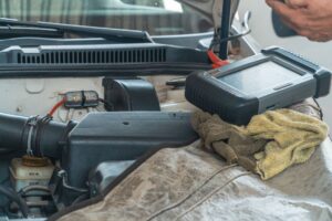 Bila Masa Sesuai Tukar Aircond Kereta? Tanda dan Panduan Praktikal