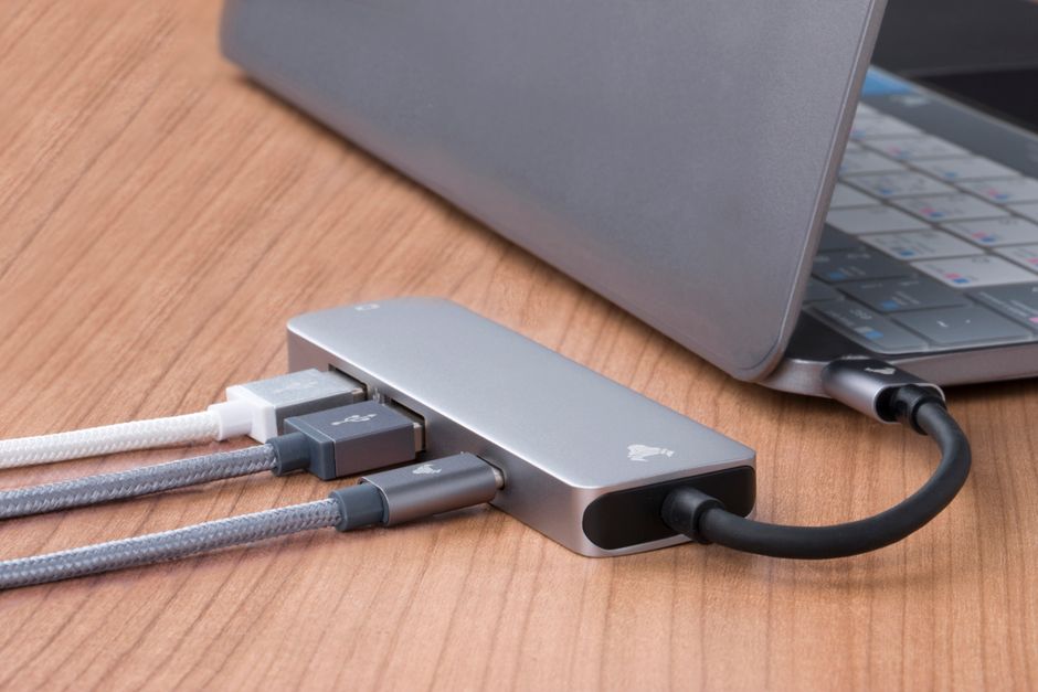 Cara Menjaga Charger Laptop supaya Tahan Lama dan Tidak Cepat Rosak