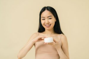 Cara Menyimpan Sunscreen Harian dengan Betul agar Tidak Cepat Rosak