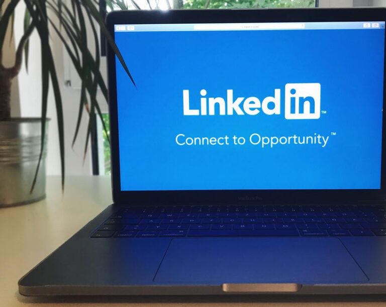 Cara Optimumkan Kandungan Profil LinkedIn untuk Perkembangan Kerjaya