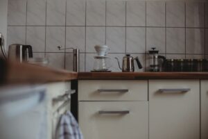 Ergonomik Kaunter Dapur: Tinggi Sesuai dan Cara Elak Letih Badan