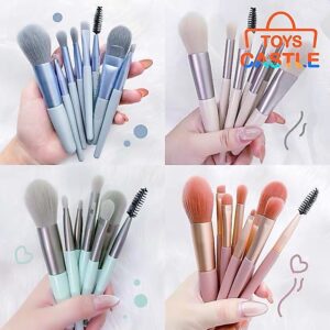 Set Berus Mekap Mini 8 Batang: Pilihan Padat untuk Solekan Harian