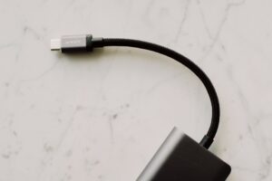 Kabel Pengecas Tahan Lasak: Pilihan Praktikal untuk Kegunaan Harian