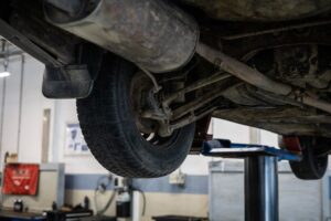 Kenali Tanda Rosak Suspensi Kereta dan Langkah Pemeriksaan Awal