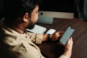 Memahami Kelajuan Data Telefon dan Faktor yang Mempengaruhinya di Malaysia