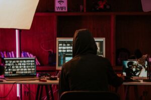 Memilih Alat Analitik Video yang Berbaloi untuk Content Creator