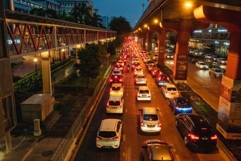 Panduan Keselamatan Road Trip di Malaysia untuk Perjalanan Jauh