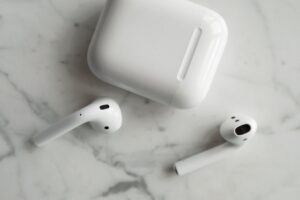 Panduan Memilih dan Menggunakan Earphone Tanpa Wayar dengan Berkesan