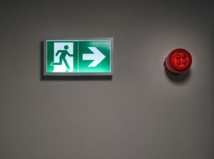 Panduan Memilih Lampu Kecemasan Rumah yang Sesuai dan Selamat