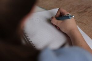 Panduan Mudah Membuat Tumpuan Nota Ringkas untuk Pelajar
