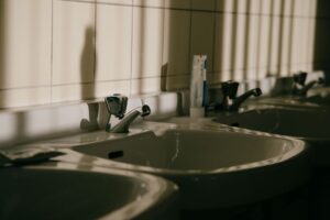 Panduan Mudah Pemasangan Sealant Sinki untuk Cegah Bocor