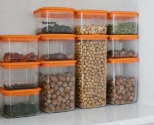 Panduan Susunan Bekas Buah yang Kemas dan Mudah Dicapai di Dapur