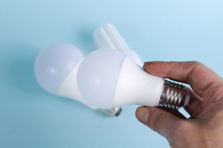Tanda Rosak Lampu LED Rumah dan Cara Semakan Mudah