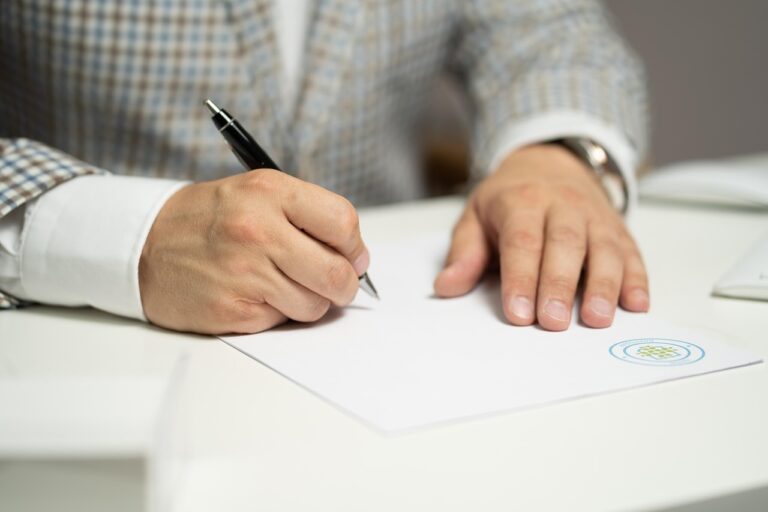 Cara Menyemak Rekod Bil Utiliti Lama sebelum Membuat Bayaran atau Pertikaian