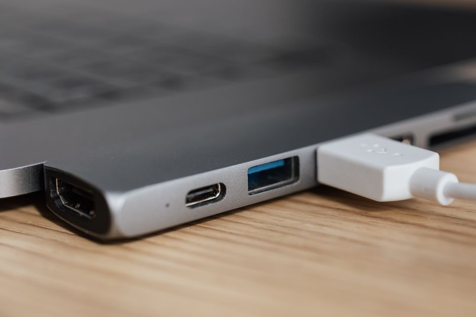 Cara Pilih Adapter Kuasa Router yang Sesuai Tanpa Rosakkan Peranti