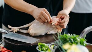 Cara Simpan Ayam Segar dalam Peti Sejuk supaya Tahan Lama Tanpa Rosak