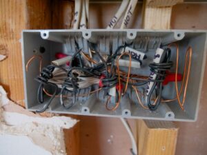 Kenali Fungsi Kotak Agihan Elektrik di Rumah Anda