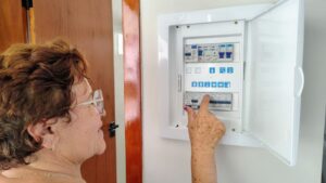 Kenali Jenis Fius Rumah dan Cara Mengatasi Masalah Bekalan Elektrik Terputus