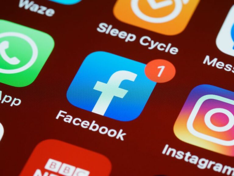 Kenali Tanda Scam Media Sosial dan Cara Lindungi Diri